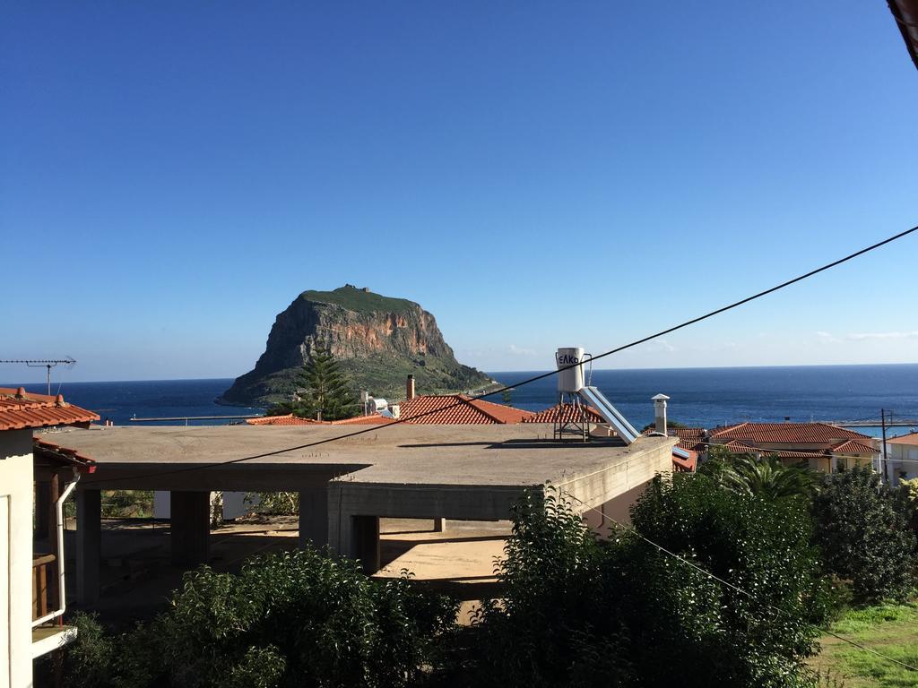 Monemvasia Green Apartments Pokój zdjęcie